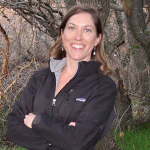 kristine-gilbert-english-media-link-uc-davis.jpg Alumni Stories: Educating the Next Green Generation