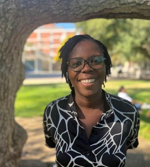 Akua on campus